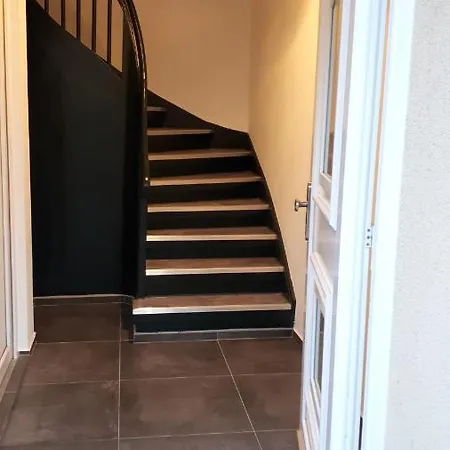 Apartment Dachgeschosswohnung Mit Seeblick