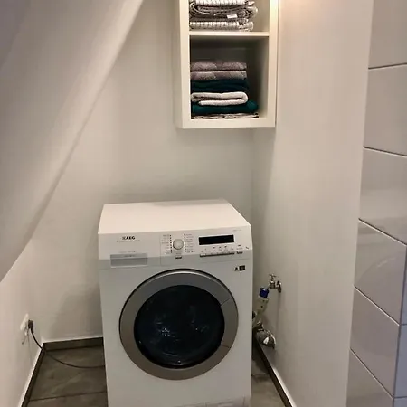 Dachgeschosswohnung Mit Seeblick * Ahrensbok