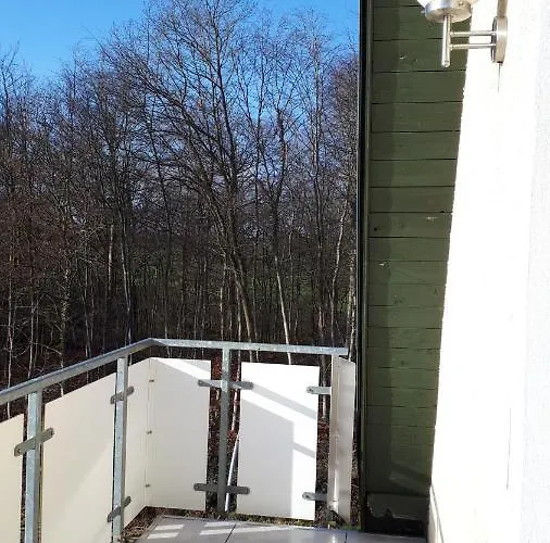 Dachgeschosswohnung Mit Seeblick *